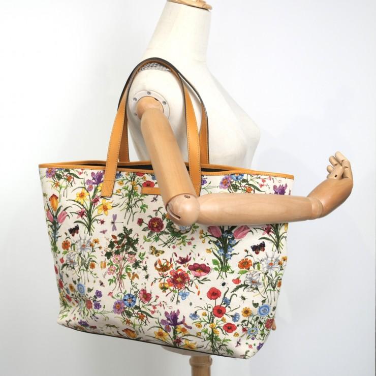 GUCCI フラワープリント トートバッグ GUCCI（グッチ） フローラ トートバッグ フラワープリント キャンバス