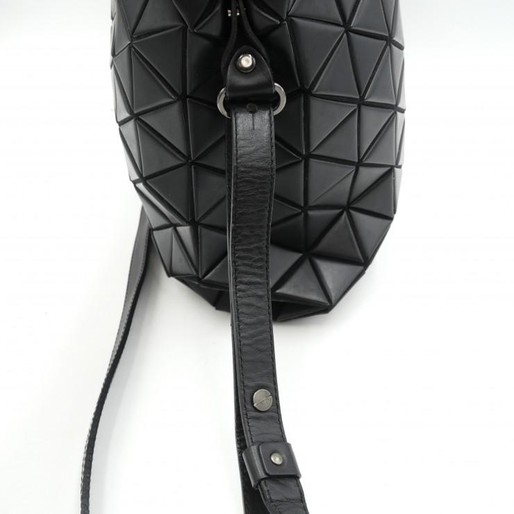 【未使用品】BAO BAO ISSEY MIYAKE ブラックショルダーバッグ ISSEY MIYAKE（イッセイミヤケ） BAO BAO ISSEY MIYAKE（バオバオ