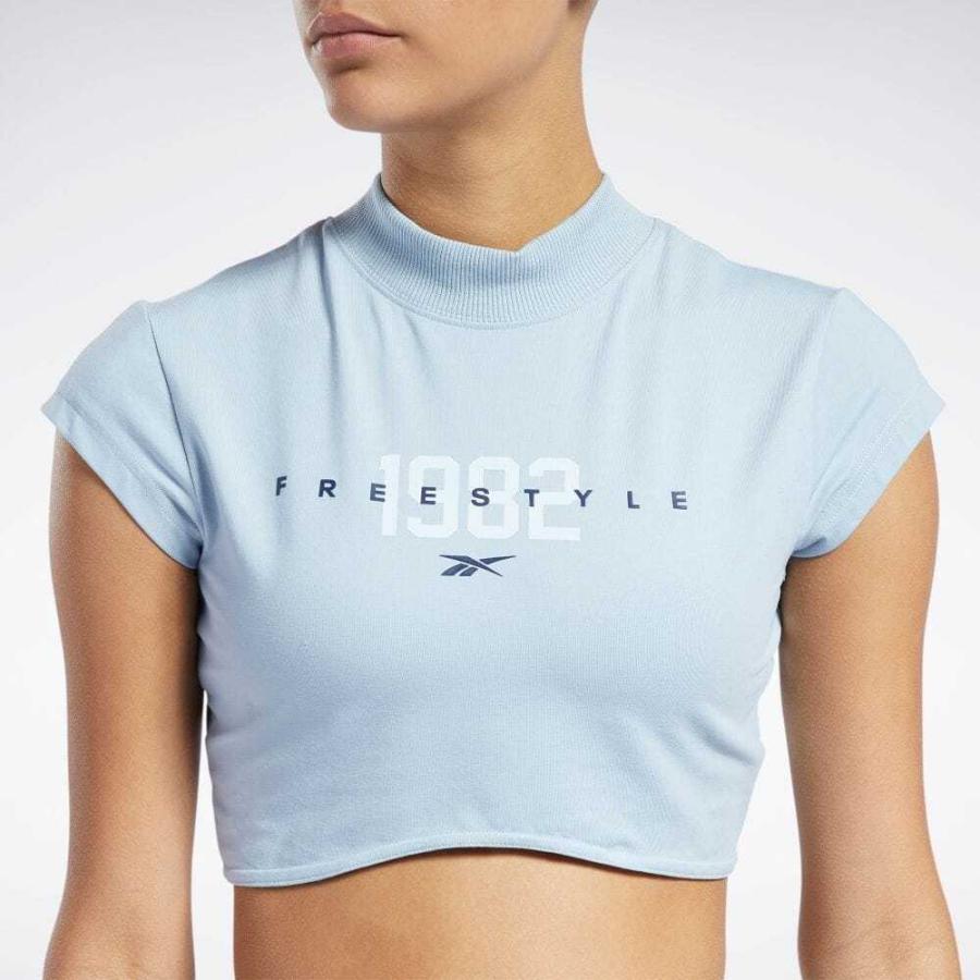 特別オファー 期間限定sale 06 17 17 00 06 16 59 返品可 リーボック公式 スポーツブラ Reebok フリースタイル グラフィックス ショート スリーブ クロップ トップ Originaljustturkey Com