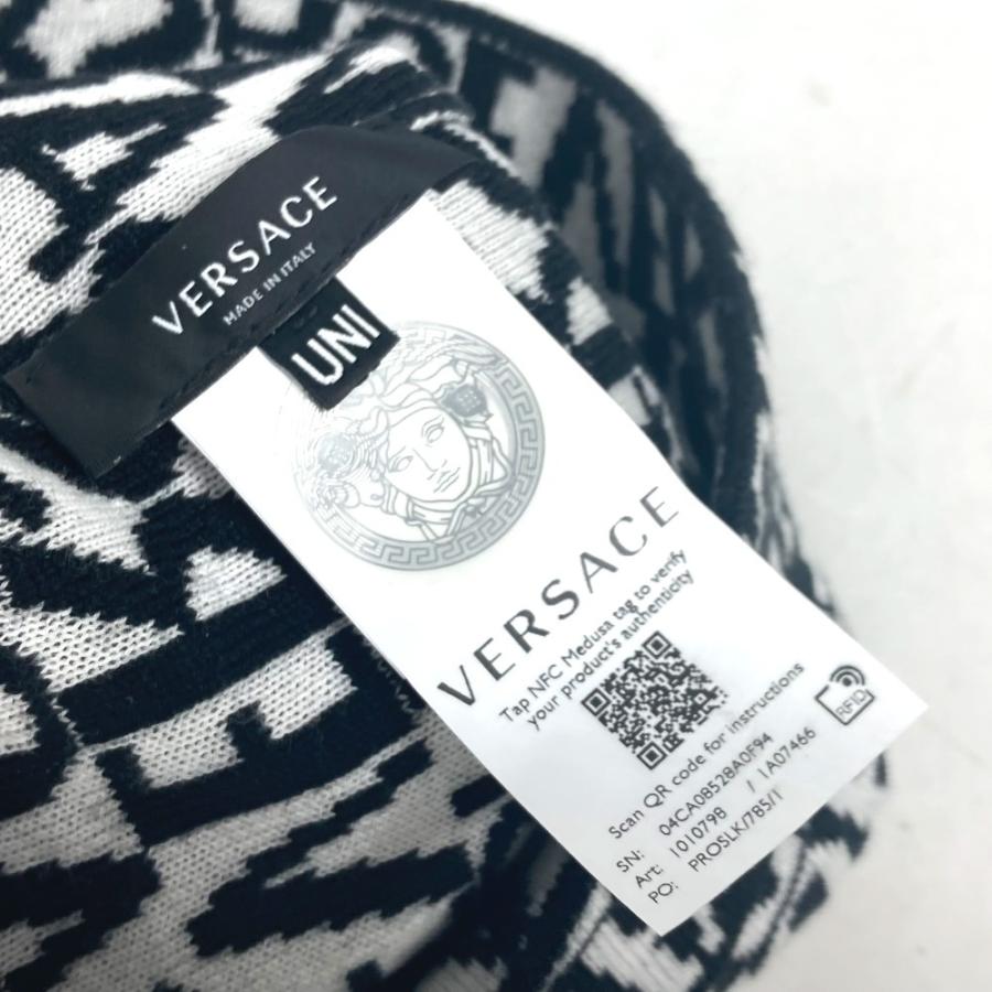 未使用 VERSACE ヴェルサーチ 総柄 ロゴ ビーニー 帽子 ニット帽 ニットキャップ ニット帽 ブラック ユニセックス【中古】 |  | 08