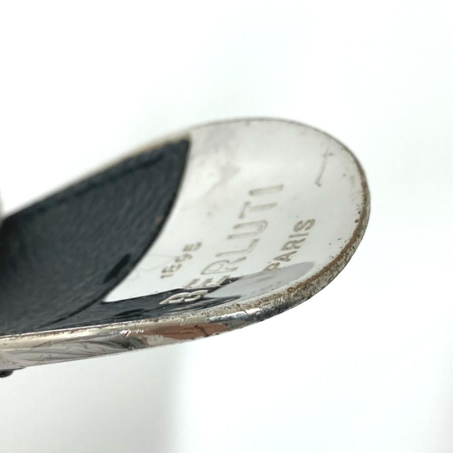 Berluti ベルルッティ ロゴ  靴ベラ シューホーン バッグチャーム カリグラフィー キーホルダー ブラック メンズ【中古】 |  | 07