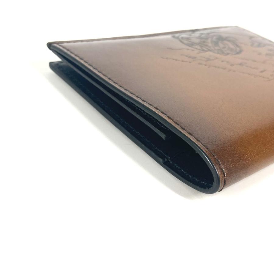 新品同様 Berluti ベルルッティ ロゴ パスポートカバー