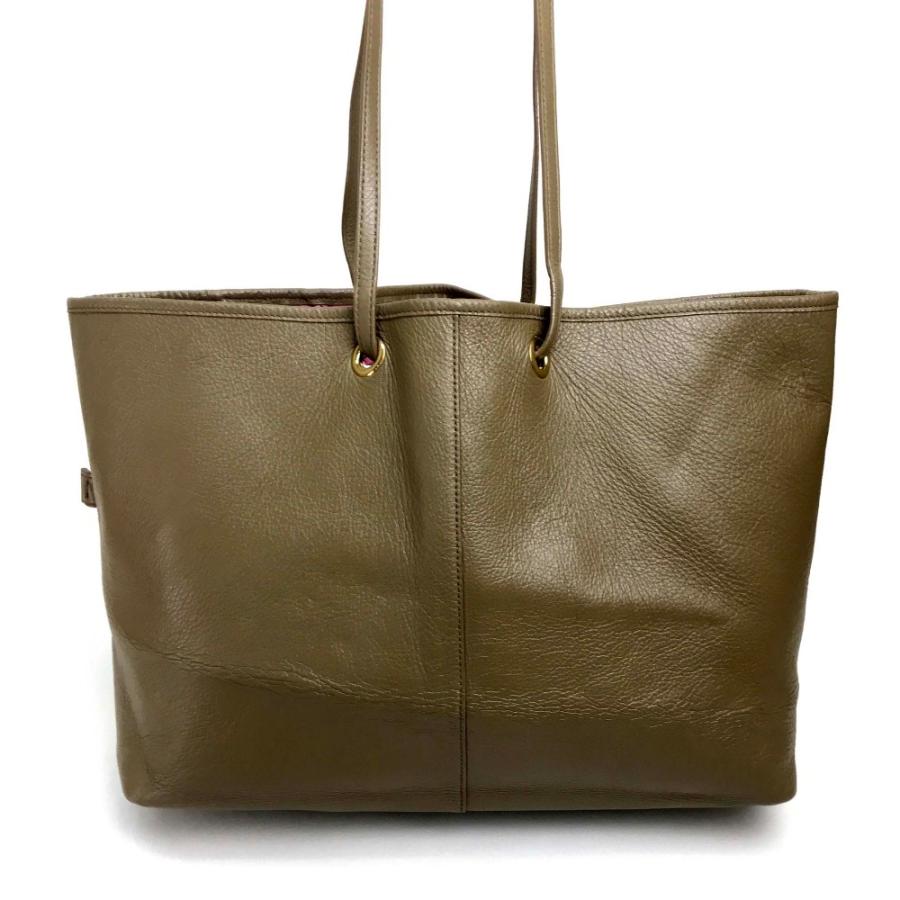 Yves Saint Laurent（イヴ・サンローラン） イヴ サンローラン 284650 