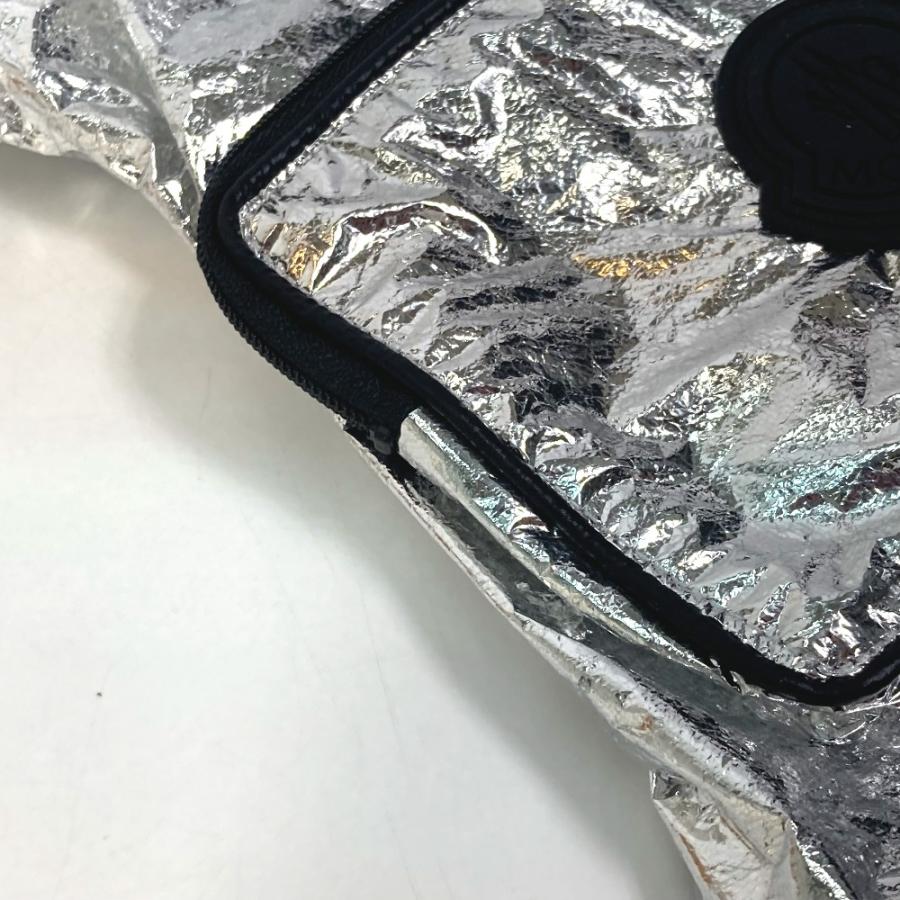 MONCLER モンクレール Poldo Dog Coutureマント ドッグウェア 犬服 ロゴ ペット 服 アパレル 雑貨 シルバー ユニセックス【中古】未使用 | MONCLER | 04