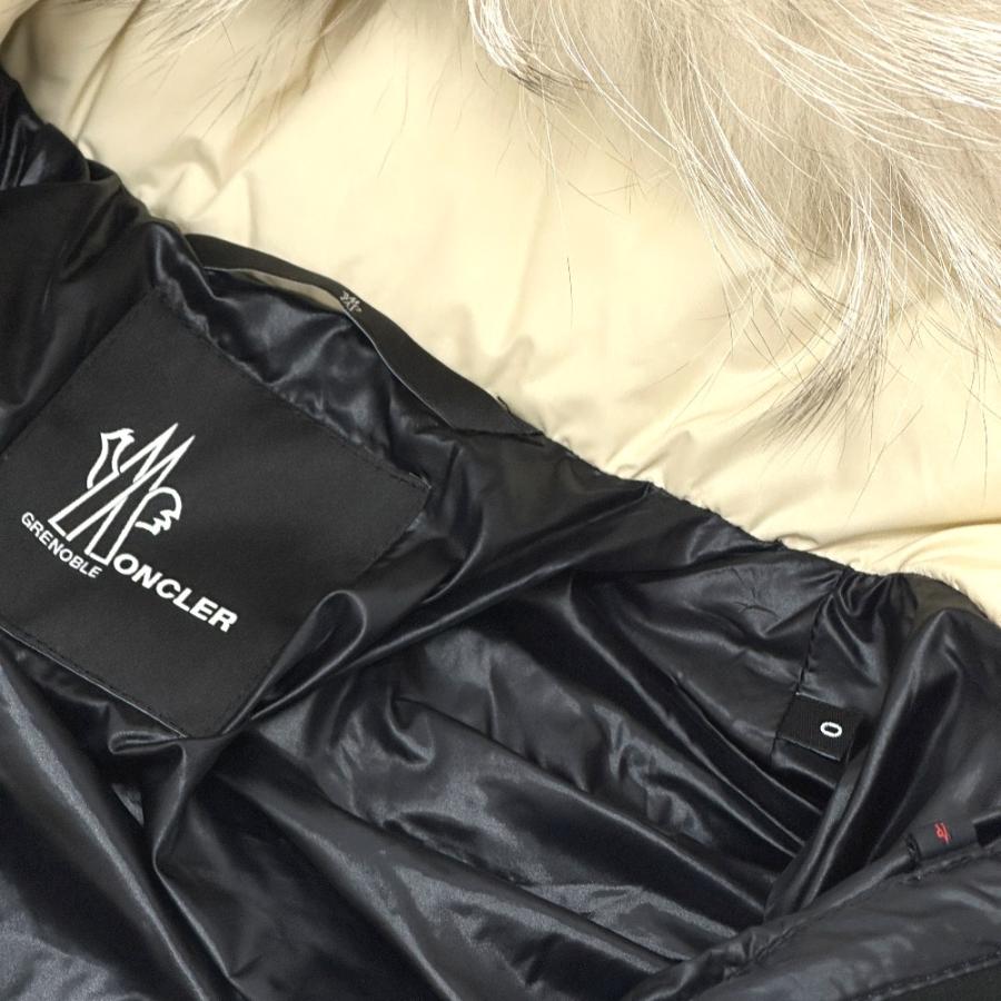 MONCLER モンクレール 20981A00053_5399E アパレル アウター ダウンジャケット ベージュ レディース【中古】の画像