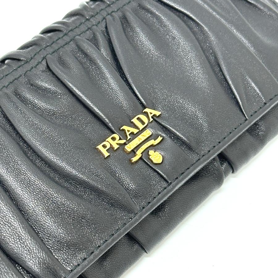 PRADA 未使用 プラダ 1M1132 ロゴ ギャザー 2つ折り 長財布