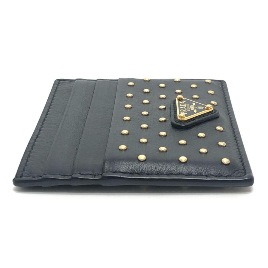 PRADA プラダ 1MC025 トライアングルロゴ スタッズドレザー 小物 ゴールドスタッズ カードケース ブラック レディース【中古】 | PRADA | 02