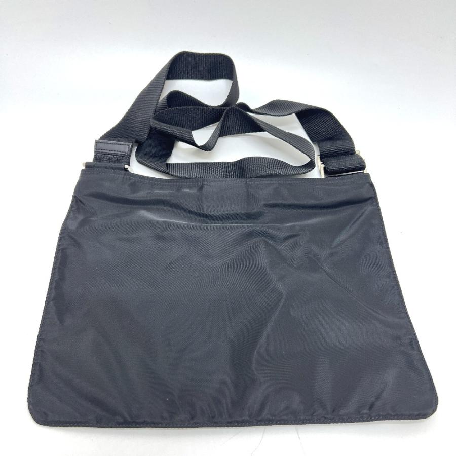 PRADA プラダ トライアングルプレート フラット カバン バッグ ショルダー ショルダーバッグ ブラック ユニセックス【中古】 | PRADA | 01