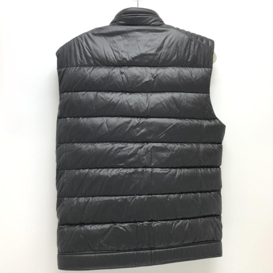 PRADA プラダ SGB628 トライアングルプレート ダウンベスト ブラック メンズ【中古】 | PRADA | 01