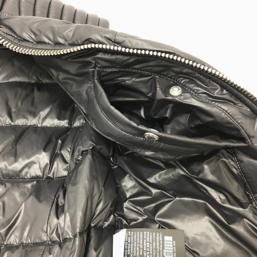 PRADA プラダ SGB628 トライアングルプレート ダウンベスト ブラック メンズ【中古】 | PRADA | 07