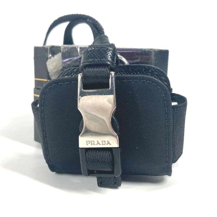 PRADA（プラダ） トライアングルロゴ 三角ロゴ プレート airpodsケース
