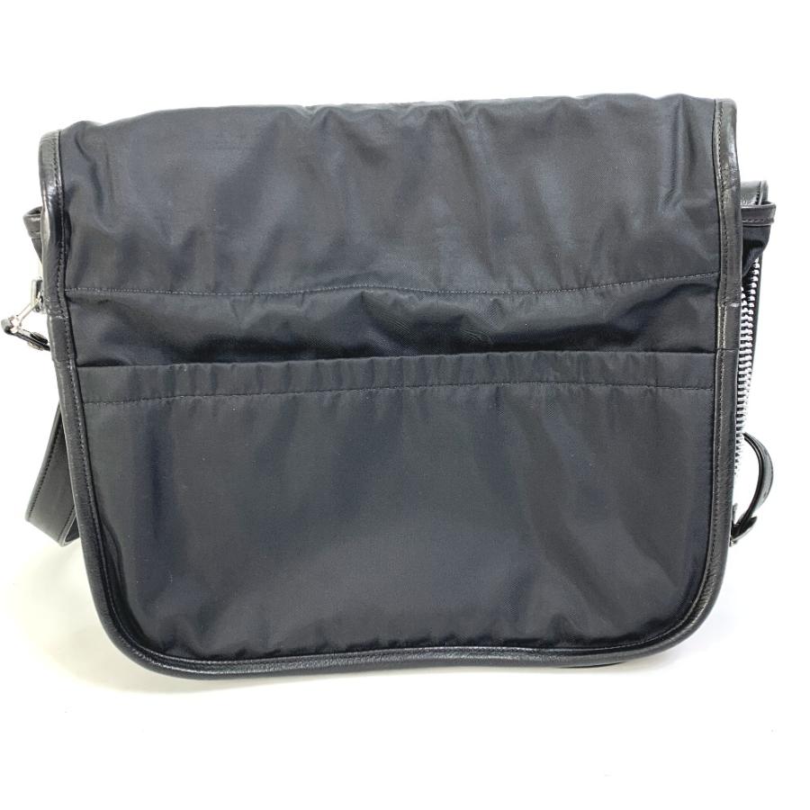 CHROME HEARTS クロムハーツ メッセンジャーバッグ 斜め掛け ロゴ ガン