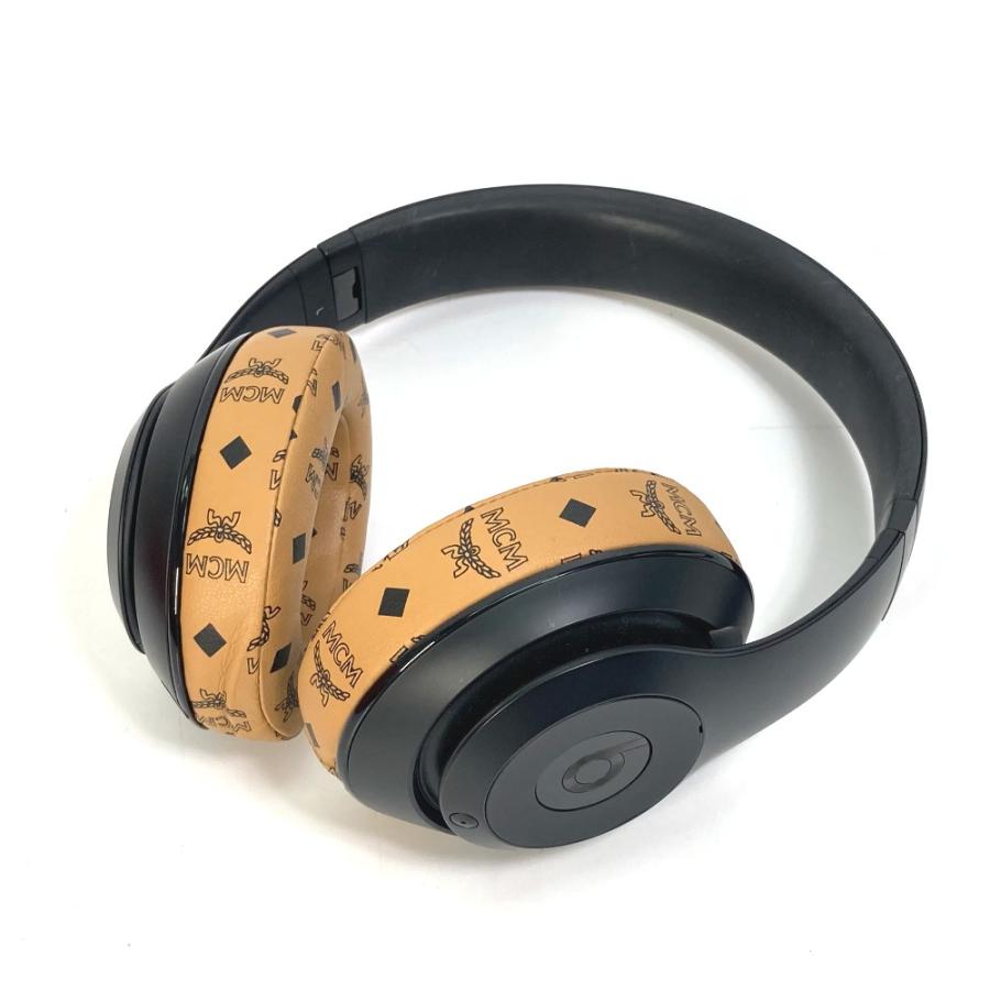 MCM エムシーエム Beats ビーツ ワイヤレス ヘッドフォン ケース付き ロゴ ヴィセトス イヤフォン ヘッドフォン ブラウン メンズ【中古】の画像