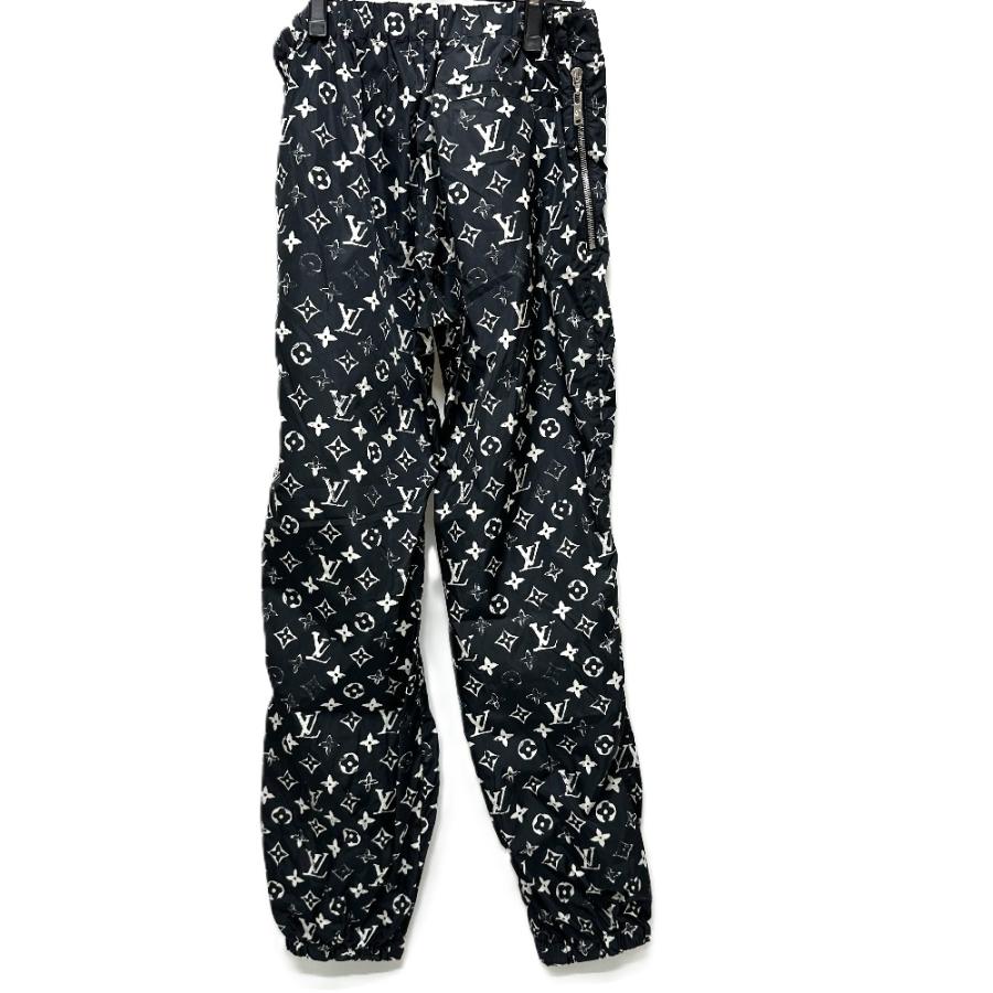 LOUIS VUITTON ルイヴィトン 1A5TSI ステンシルエフェクトモノグラム アパレル ボトムス ジョギング パンツ ブラック レディース【中古】 | LOUIS VUITTON | 01