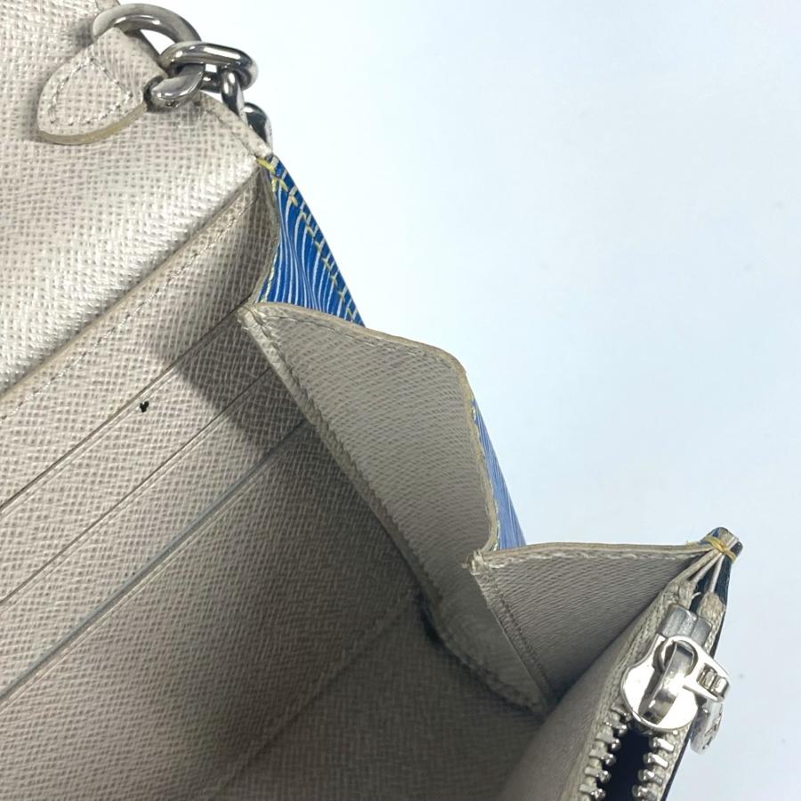 LOUIS VUITTON（ルイ・ヴィトン） M61036 ポルトフォイユ ツイスト