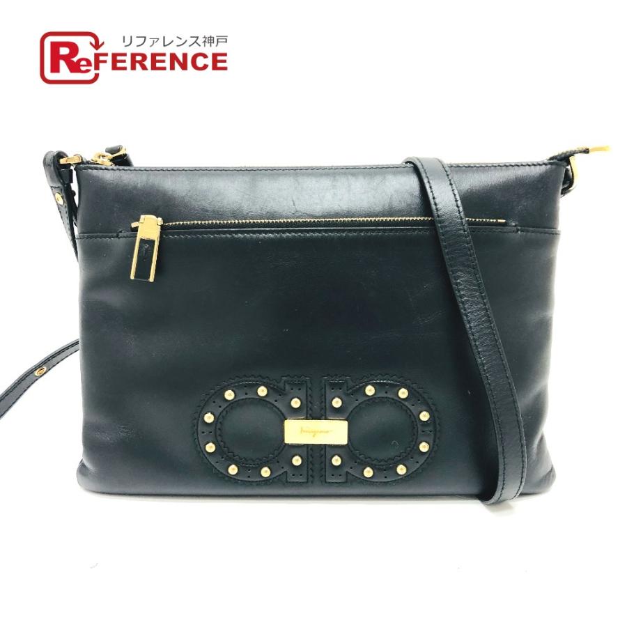 Salvatore Ferragamo サルヴァトーレフェラガモ ガンチーニ カバン ショルダーバック 肩掛けバック ショルダーバッグ レディース【中古】 | 
