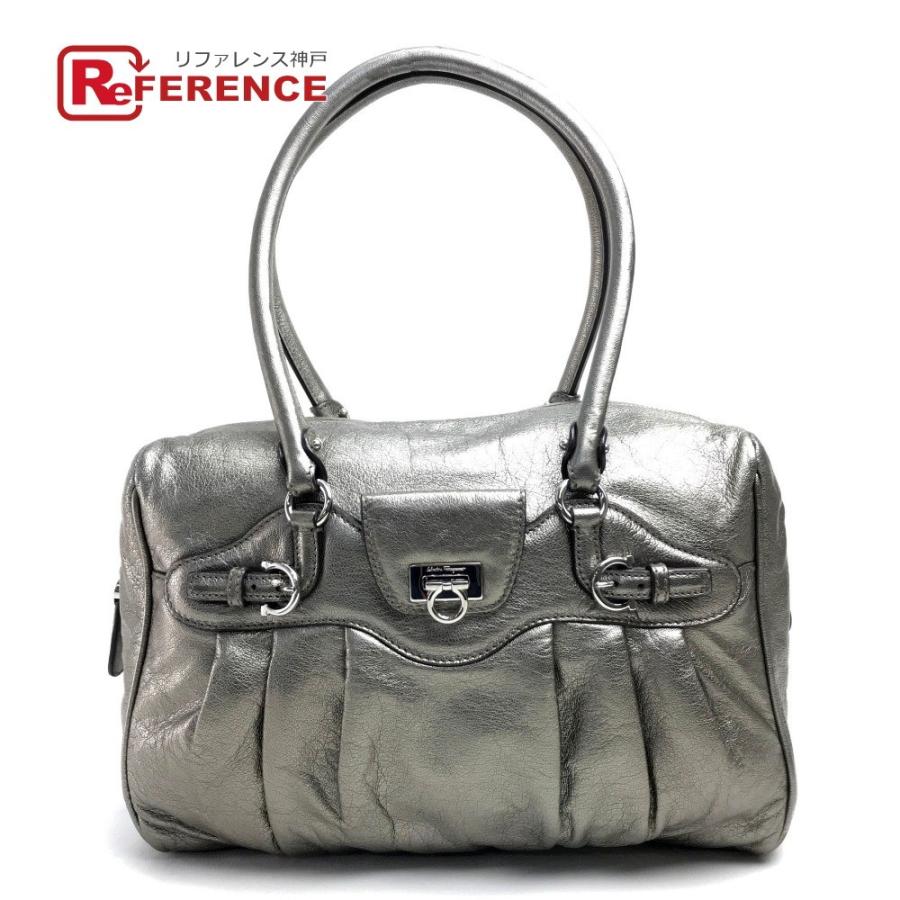 Salvatore Ferragamo サルヴァトーレフェラガモ ショルダーバッグ  