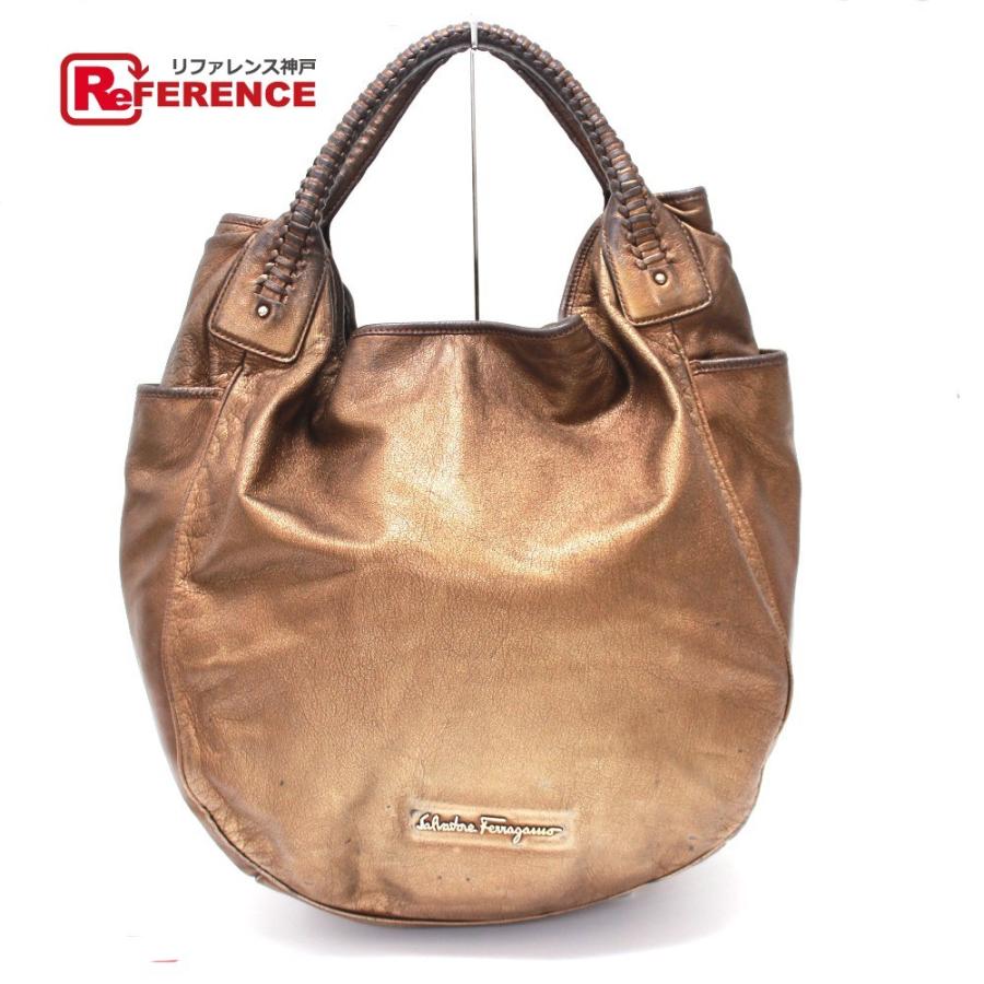 Salvatore Ferragamo サルヴァトーレフェラガモ ショルダーバッグ