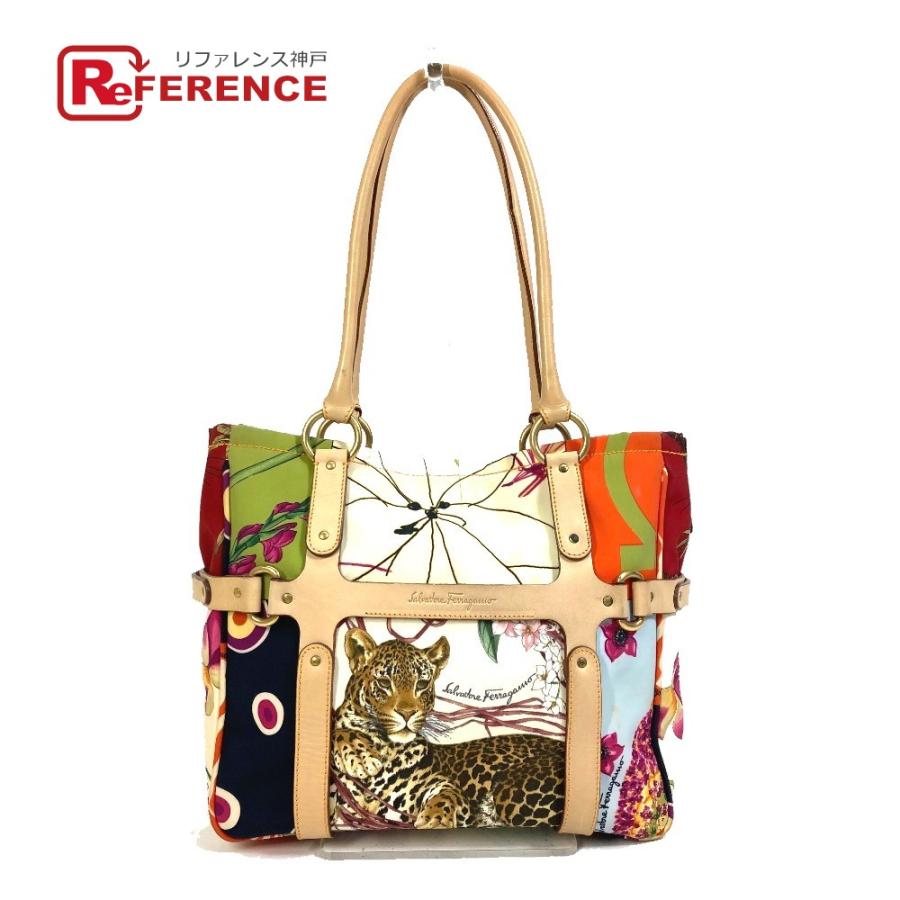 送料込】 未使用 レア Ferragamoフェラガモ パンサーフラワーマルチ