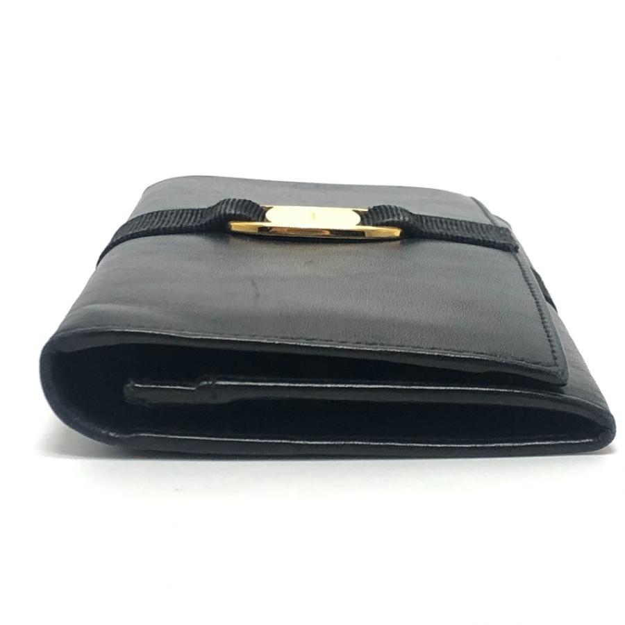 Salvatore Ferragamo サルヴァトーレフェラガモ ヴァラ 財布 ロングウォレット 2つ折り 長財布 ブラック レディース【中古】 |  | 02