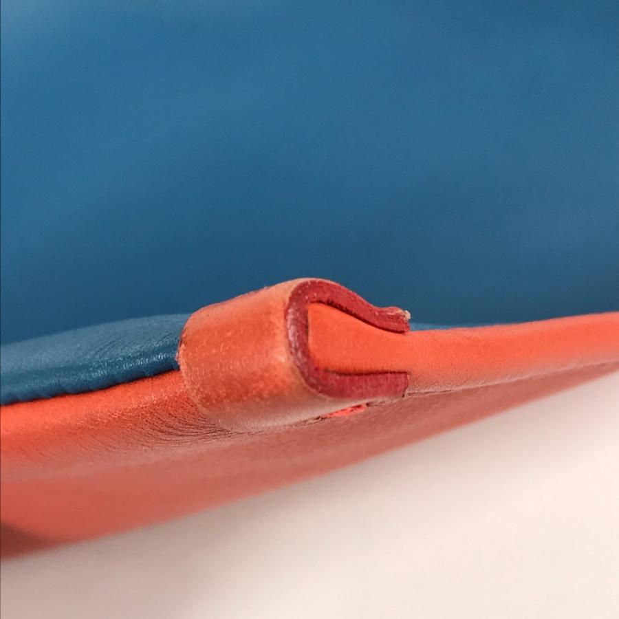 Salvatore Ferragamo サルヴァトーレフェラガモ バイカラー カバン ポーチ クラッチバッグ ブルー メンズ【中古】 |  | 04