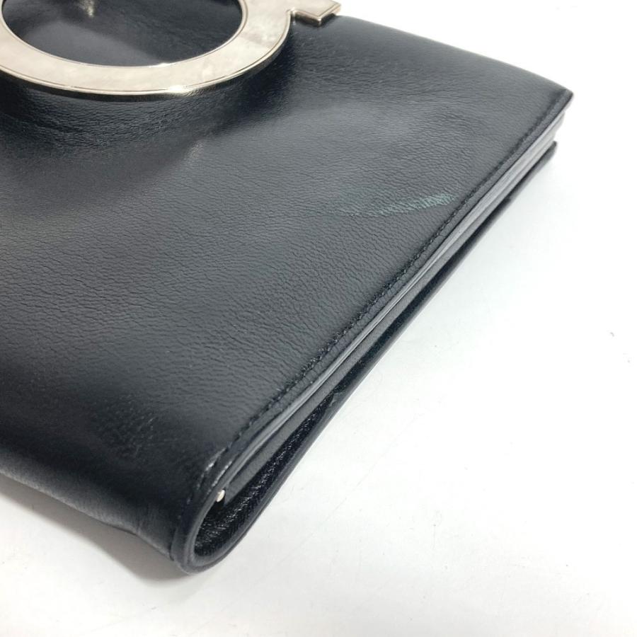 Salvatore Ferragamo サルヴァトーレフェラガモ ビッグ ガンチーニ ロゴ ポーチ カバン クラッチバッグ ブラック ユニセックス【中古】 |  | 06