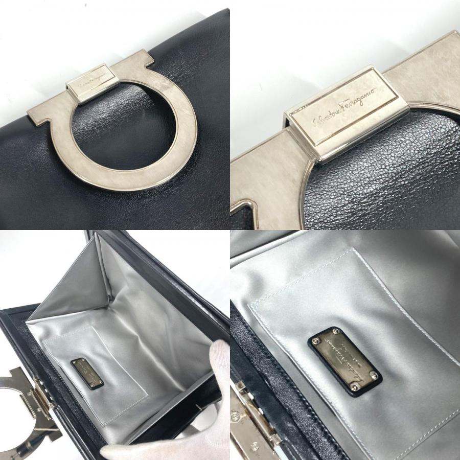 Salvatore Ferragamo サルヴァトーレフェラガモ ビッグ ガンチーニ ロゴ ポーチ カバン クラッチバッグ ブラック ユニセックス【中古】 |  | 08