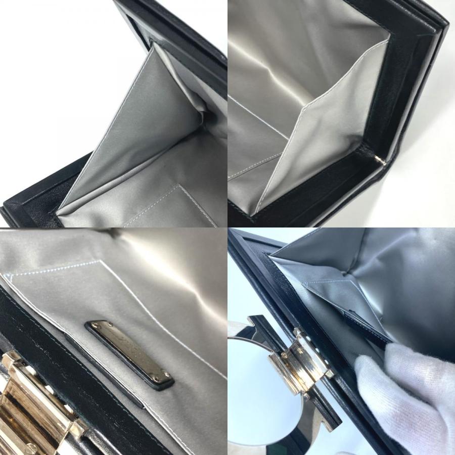 Salvatore Ferragamo サルヴァトーレフェラガモ ビッグ ガンチーニ ロゴ ポーチ カバン クラッチバッグ ブラック ユニセックス【中古】 |  | 09