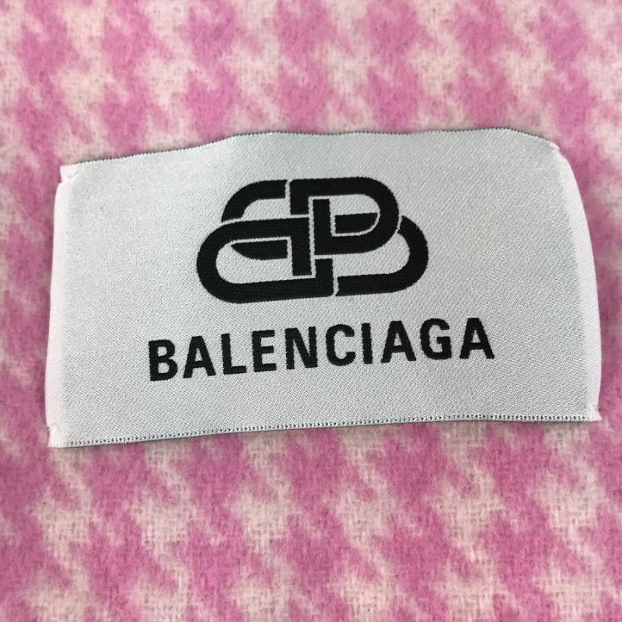 BALENCIAGA ロゴマフラー ピンク＆ブラック【美品】お値下げ BALENCIAGA（バレンシアガ） 美品 チェック ロゴ フリンジ マフラー