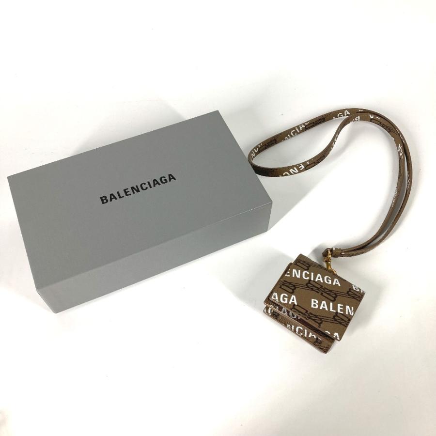 未使用 BALENCIAGA バレンシアガ 702589 airpods proケース エアポッズ イヤホン アップル apple  イヤフォンケース ベージュ【中古】 | BALENCIAGA | 01