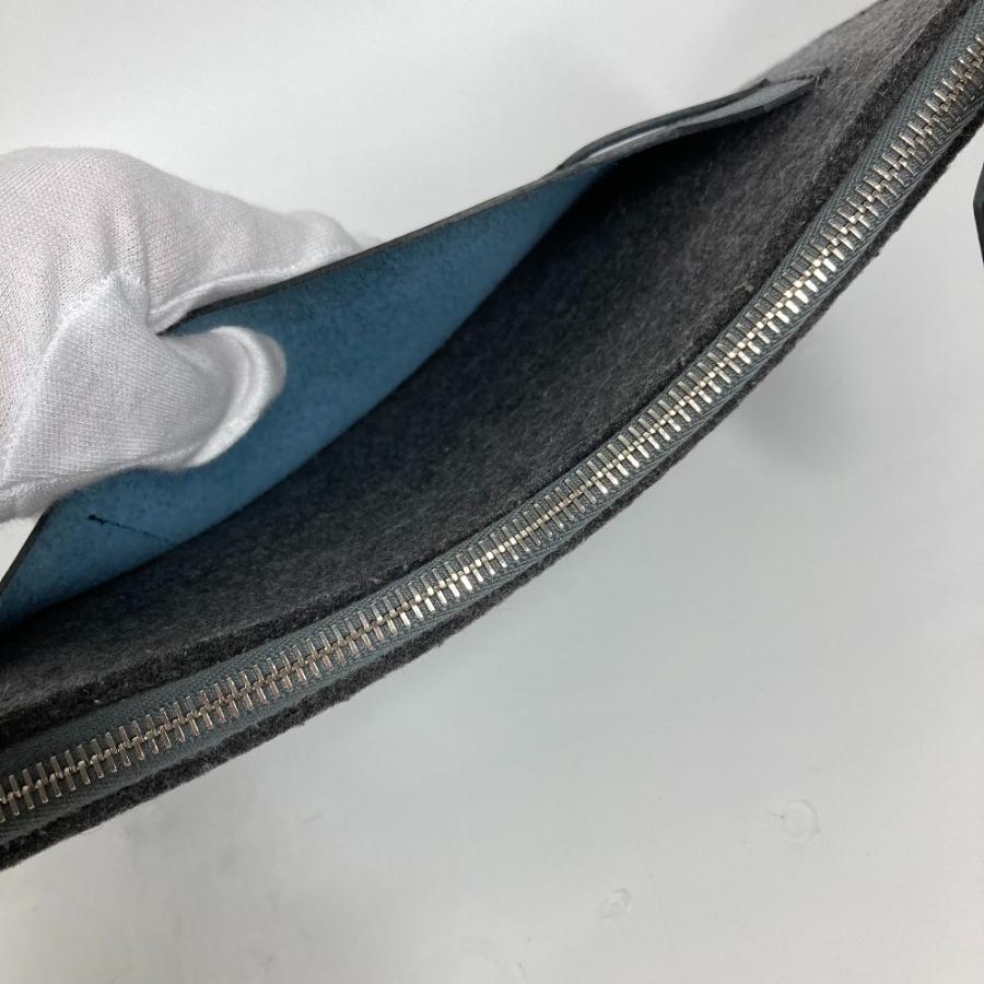 P2 美品　エルメス　HERMES　グレー キャンバス ボリードポーチ MM P2 美品 エルメス HERMES グレー キャンバス ボリードポーチ MM
