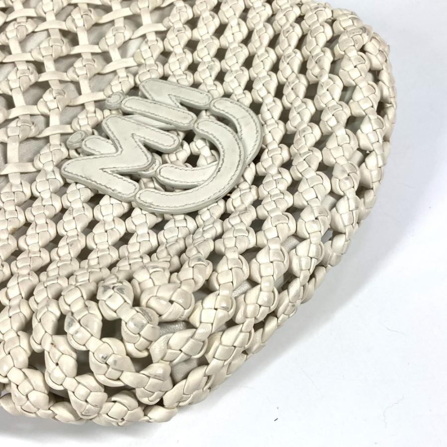 MIUMIU ミュウミュウ ロゴ メッシュ 肩掛け カバン メッシュ ビーチバッグ ショルダーバッグ ホワイト レディース【中古】 | miu miu | 06