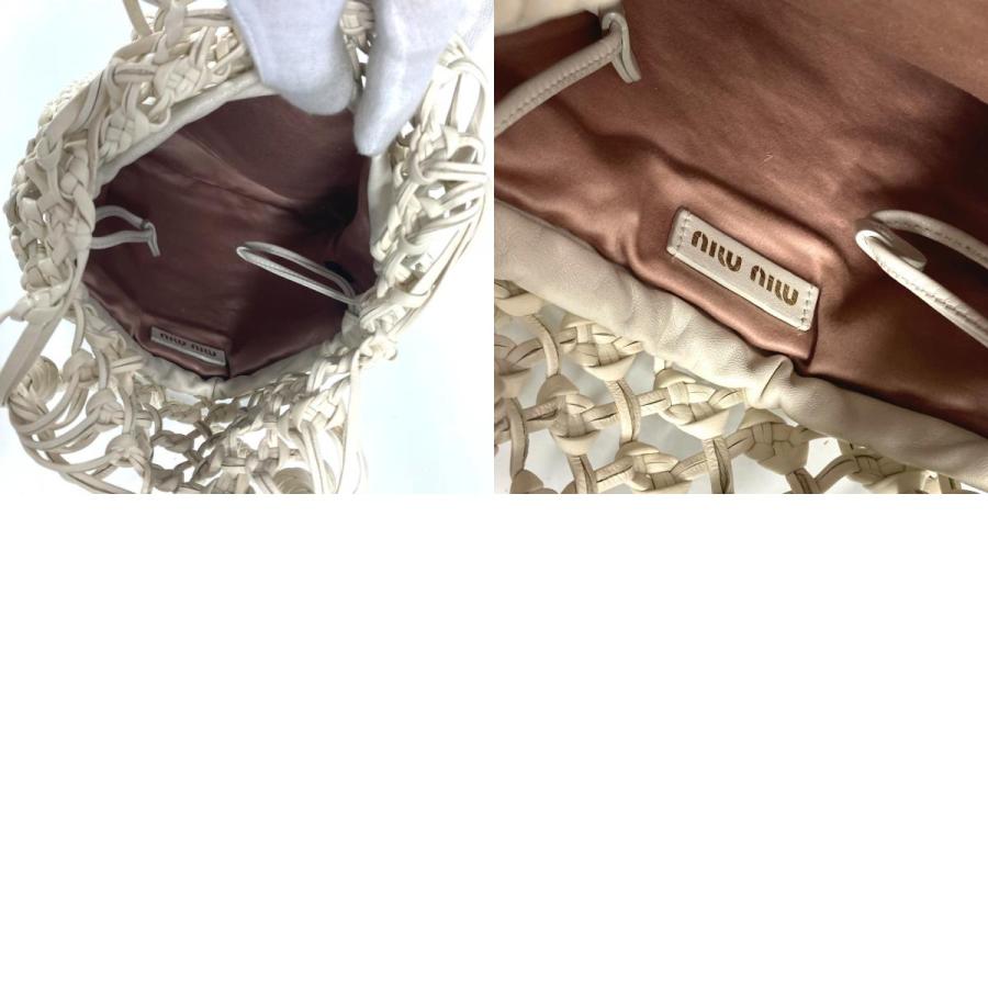 MIUMIU ミュウミュウ ロゴ メッシュ 肩掛け カバン メッシュ ビーチバッグ ショルダーバッグ ホワイト レディース【中古】 | miu miu | 09