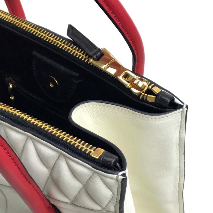 miu miu（ミュウミュウ） 新品同様 ハンドバッグ ショルダーバッグ