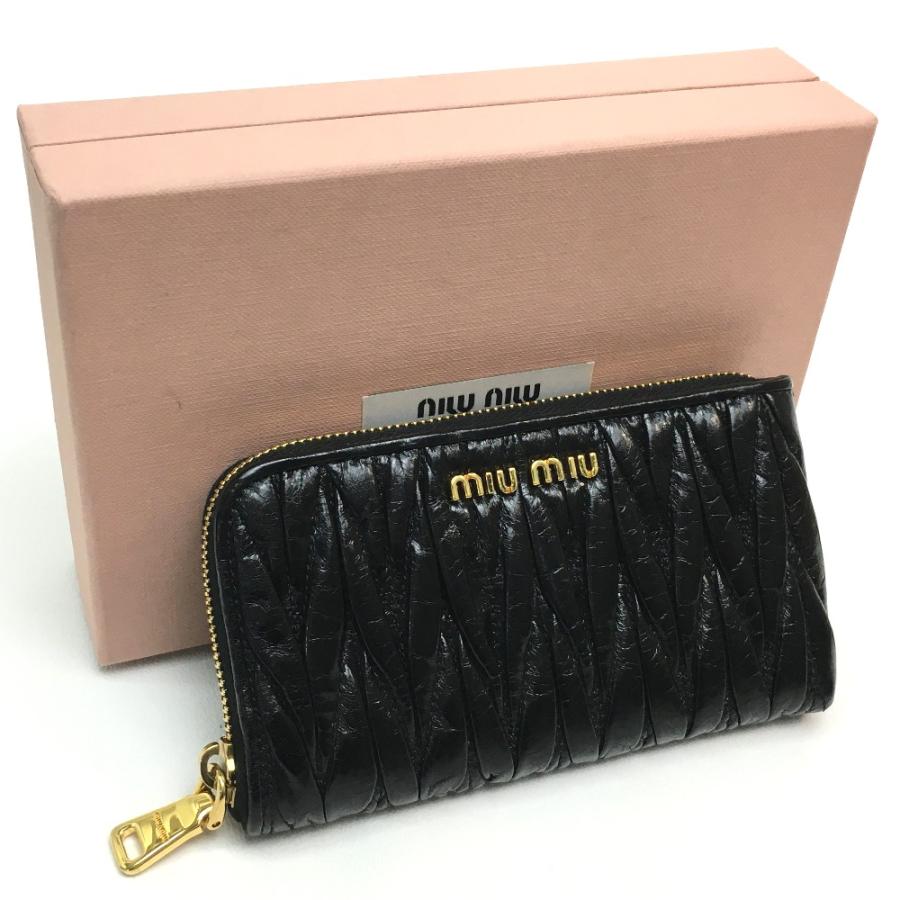 新品同様 MIUMIU ミュウミュウ L字型コインケース MATELASSE マトラッセ コインケース レディース ブラック 黒 | miu miu | 06
