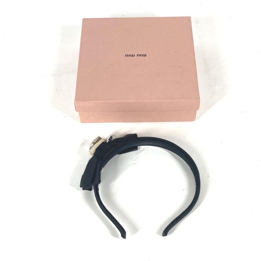 【未使用品】MIU MIU クリスタルヘアバンド 未使用品】MIU MIU クリスタルヘアバンド miu 美品 MIUMIU