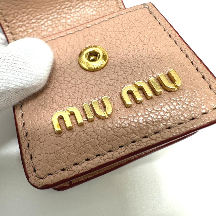 美品 MIUMIU ミュウミュウ 5TT106 マドラスラブ airpodsケース ネックストラップ付 アップル エアポッズ apple  ピンク 【中古】 | miu miu | 06