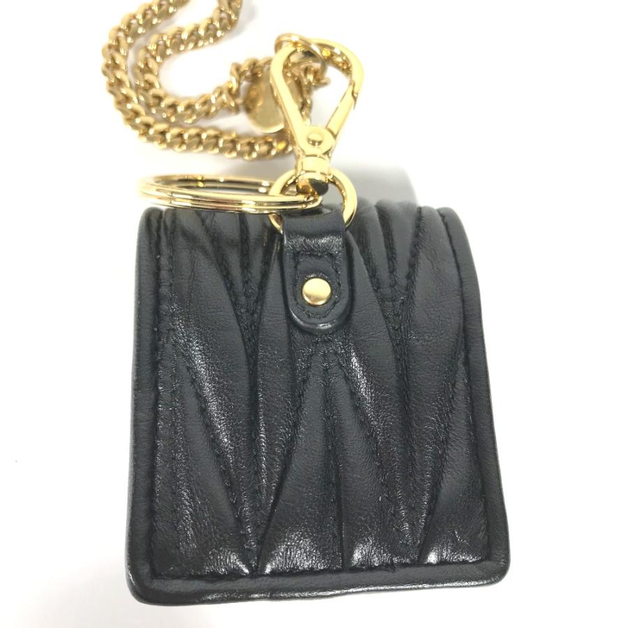 美品 MIUMIU ミュウミュウ ロゴ マテラッセ  エアポッズケース airpods チェーンストラップ付き イヤフォンケース ブラック【中古】 | miu miu | 07