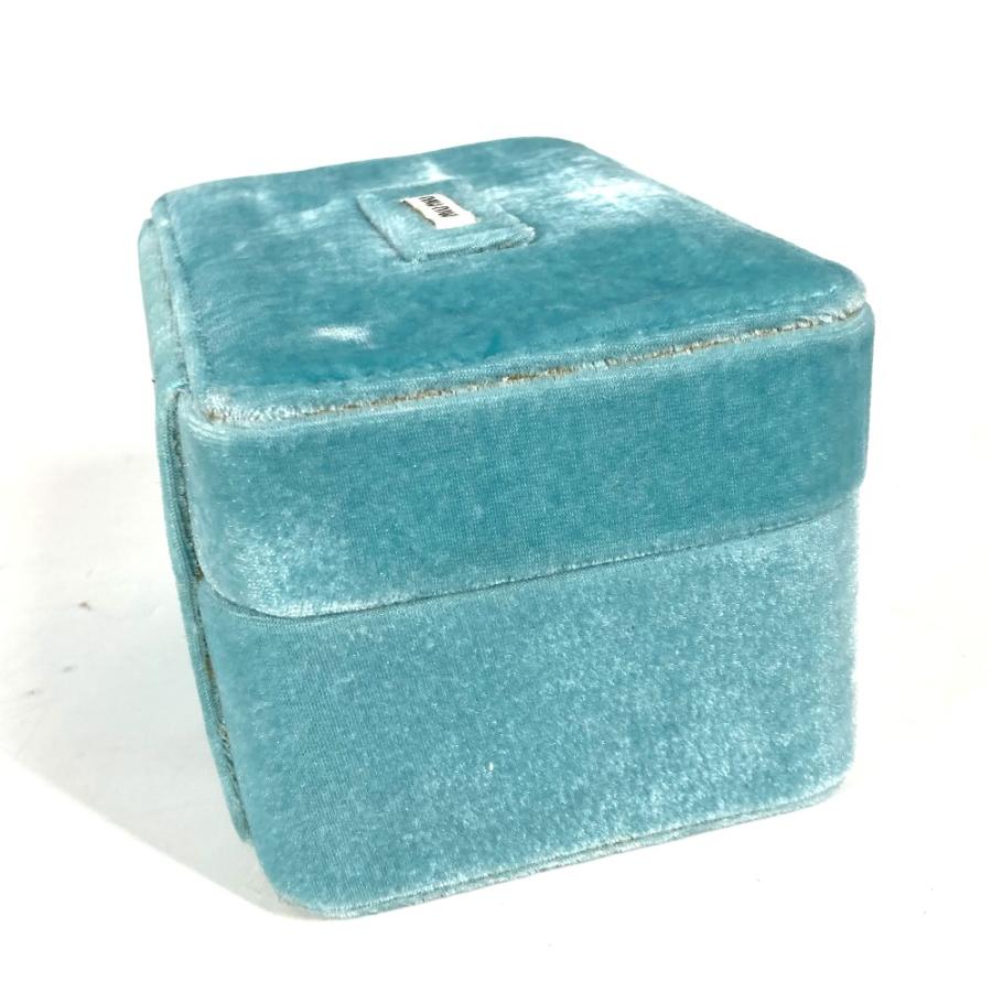 miu 美品 MIUMIU ミュウミュウ ロゴ ジュエリーケース