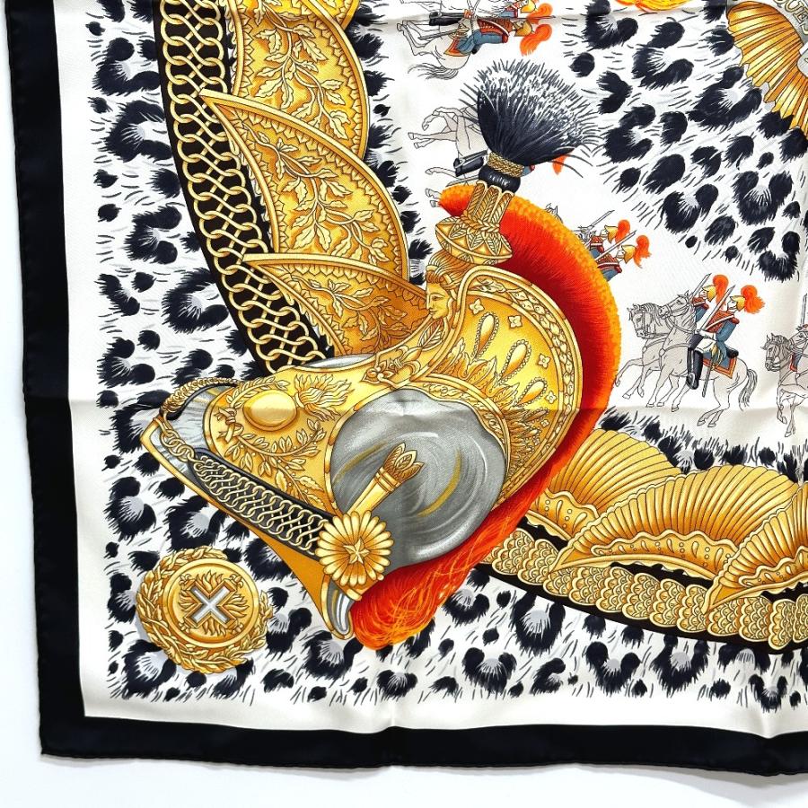 HERMES エルメス カレ90 CASQUES et PLUMETS 兜と羽根飾り スカーフ シルク ブラック レディース【中古】未使用 | HERMES | 03