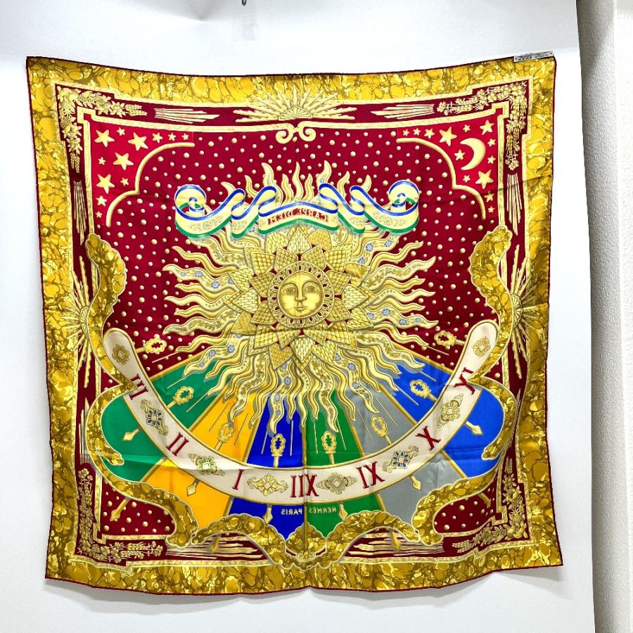 HERMES エルメス CARPE DIEM 今日一日を楽しむ 太陽 月 星 カレ90 カレ 90 スカーフ レッド レディース【中古】 | HERMES | 07