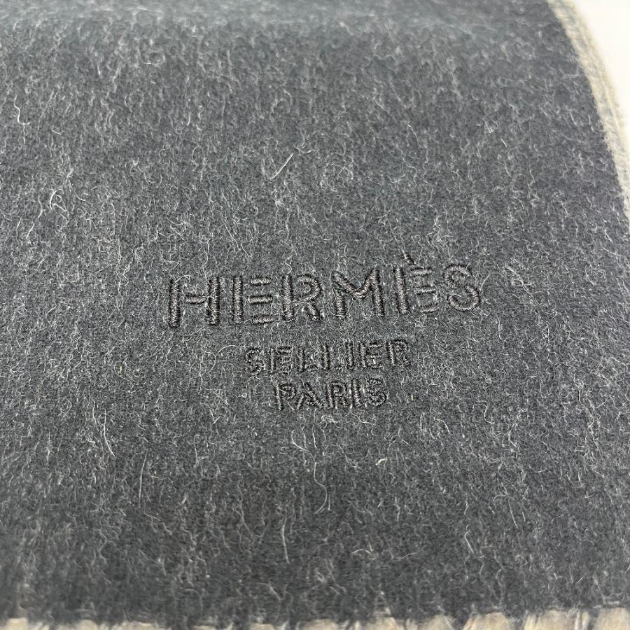 未使用 HERMES エルメス ロゴ 大判ストール セリエ刺繍 セリエ仕様 マフラー ブラック レディース【中古】 | HERMES | 01