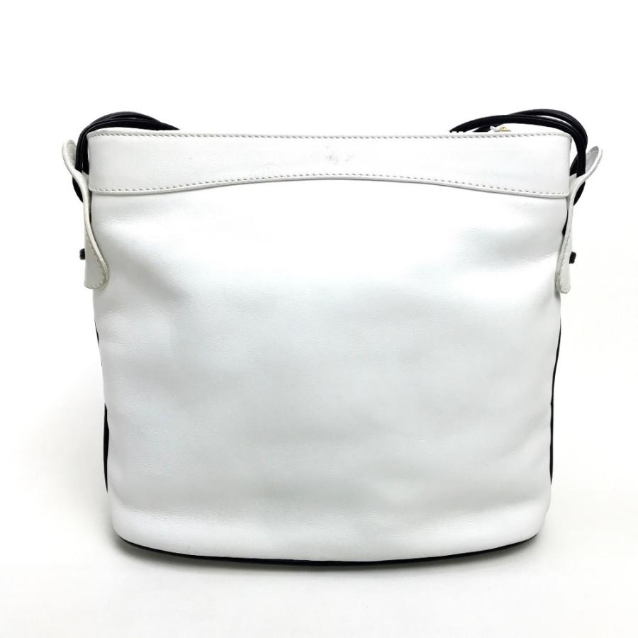 セリーヌ ショルダーバッグ - リボン CELINE（セリーヌ） リボンモチーフ ショルダーバッグ レザー