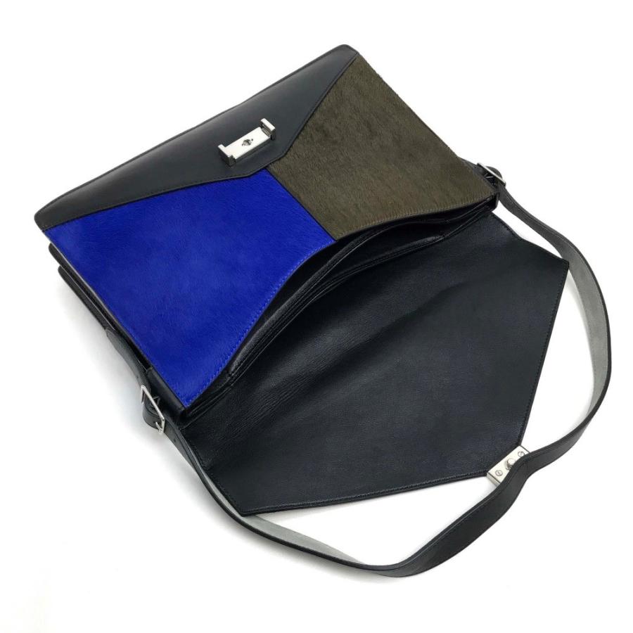 新品同様 CELINE セリーヌ ショルダーバッグ クラッチバッグ ダイヤモンドクラッチ バッグ ロゴ金具 レディース | CELINE | 09