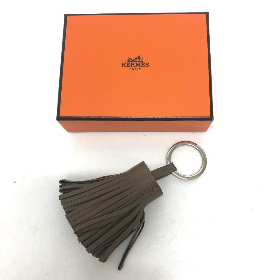 HERMES エルメス カルメン チャーム フリンジ キーホルダー キーリング アニョーミロ エトゥープ ベージュ レディース【中古】未使用 | HERMES | 05