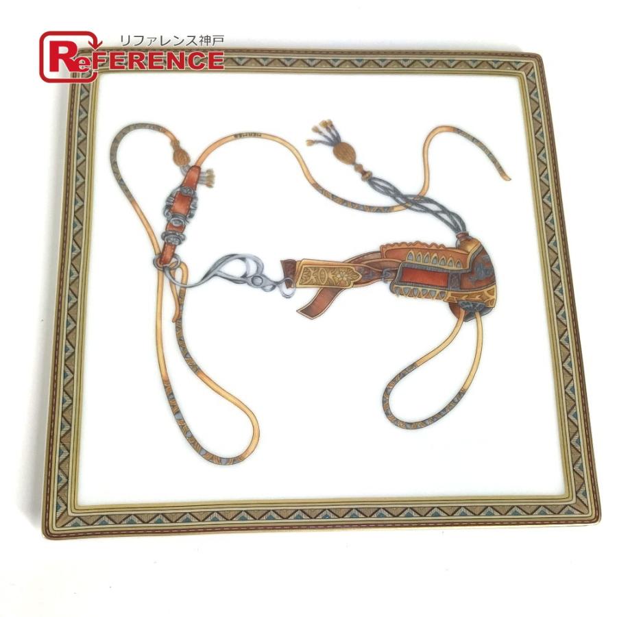 未使用 HERMES エルメス 009843P シュバルドリアン 皿 プレート インテリア 馬 お皿 ホワイト レディース【中古】 | HERMES
