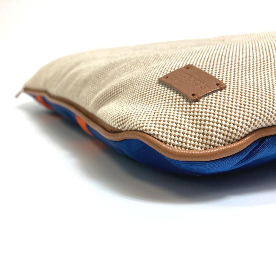 新品同様 HERMES エルメス Casaque カザック インテリア 雑貨 枕 ピロー 縦長 クッション ブルー ユニセックス【中古】 | HERMES | 05