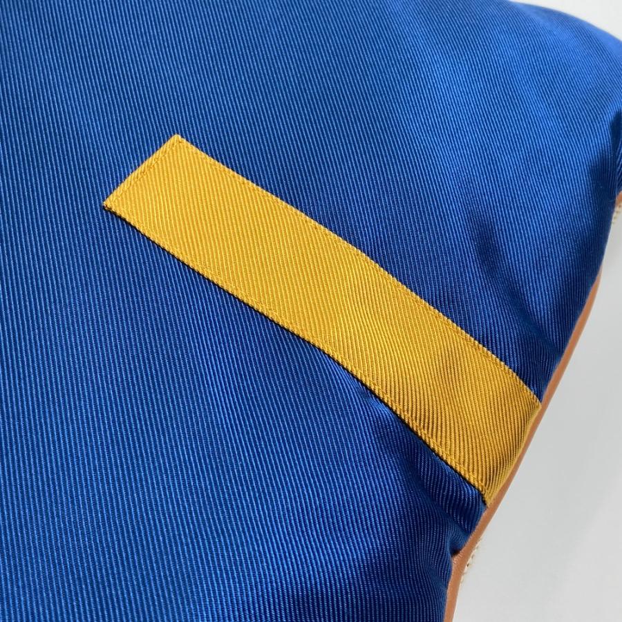 新品同様 HERMES エルメス Casaque カザック インテリア 雑貨 枕 ピロー 縦長 クッション ブルー ユニセックス【中古】 | HERMES | 07
