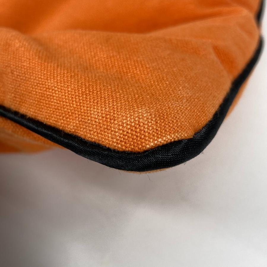 HERMES エルメス ロゴ 刺繍 ペット用 ドッグ 犬 布団 マット ビッグ クッション オレンジ ユニセックス【中古】 | HERMES | 05