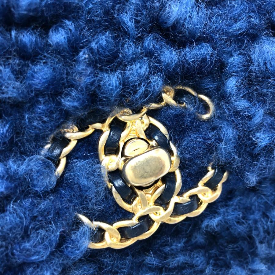 CHANEL シャネル CHANEL19 2トーンチェーン ムートン マトラッセ ショルダーバッグ ブルー レディース【中古】 | CHANEL | 04